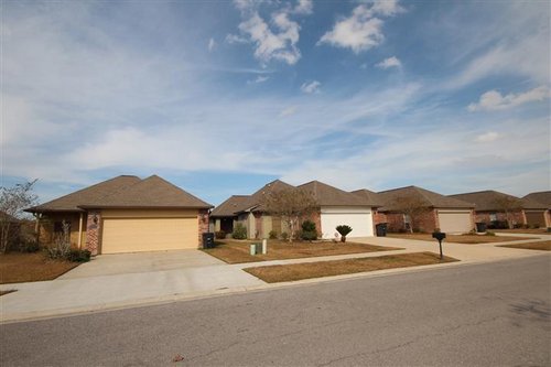 Baton-Rouge-Real-Estate-Nicholson-Lakes-Subdivision